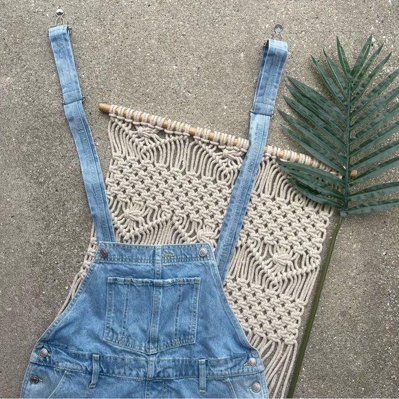 We The Free Distressed Jean Shorts Overalls (Shortalls) Size 27 - Picture 4 of 8